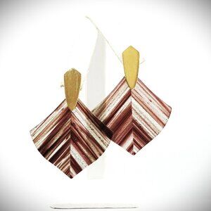 KENDRA SCOTT Astoria Yellow Gold Plated Brown Dust Glass Earrings